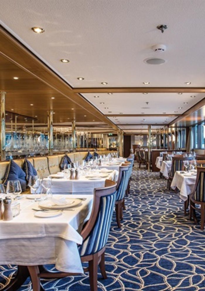 Restaurants, Bars & Cafés on MS Sapphire